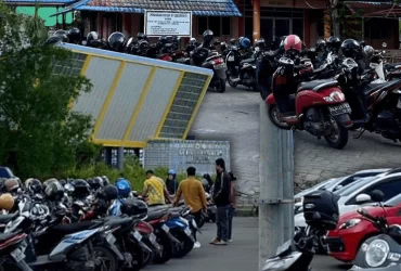 Parkir FISIP ULM Berbayar