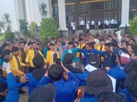 Aksi Unjuk Rasa BEM SEKA 2023